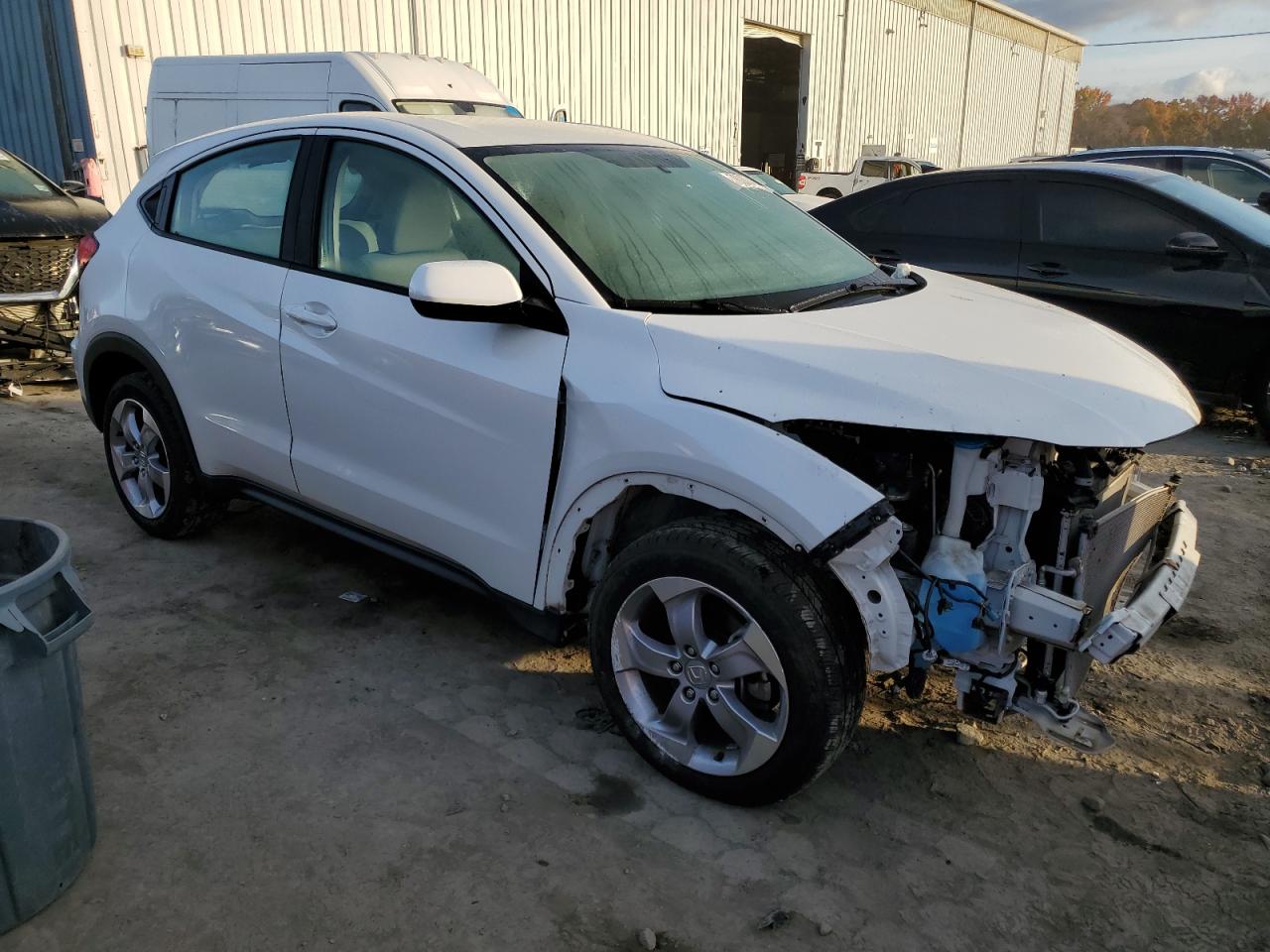 2022 Honda HR-V VIN 3CZRU6H34NM718873 Copart auction photo, front end damage thumbnail 4