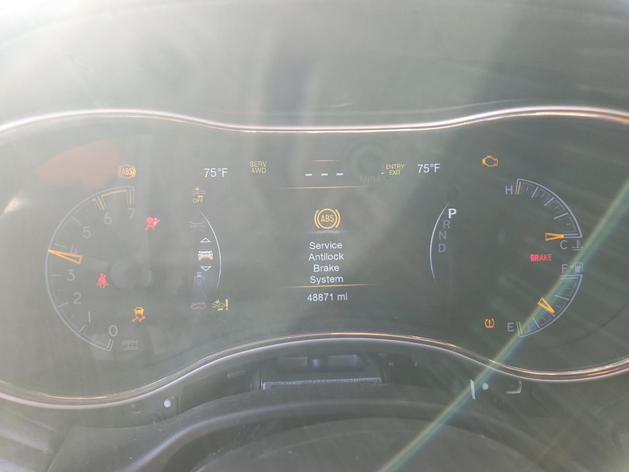 2018 Jeep Grand Cherokee VIN 1C4RJFJT0JC394115 Copart auction photo, front end damage thumbnail 9