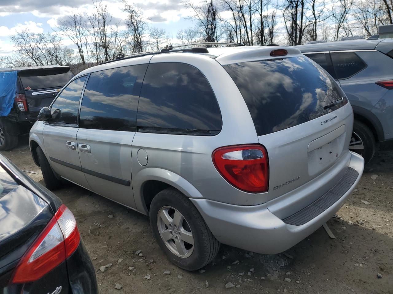 2005 Dodge Caravan VIN 1D4GP45R85B432603 Copart auction photo, mechanical / minor dent/scratches damage thumbnail 2