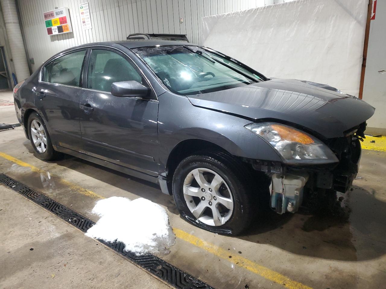 2008 Nissan Altima VIN 1N4AL21E68N556349 Copart auction photo, front end / undercarriage damage thumbnail 4
