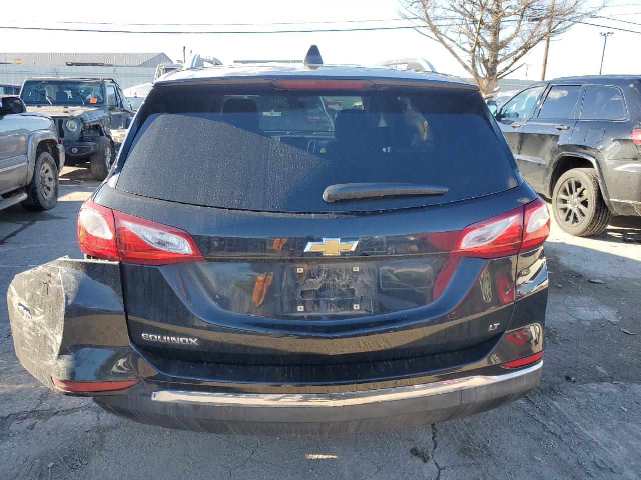 2020 Chevrolet Equinox VIN 2GNAXKEV0L6284121 Copart auction photo, rear end / side damage thumbnail 6