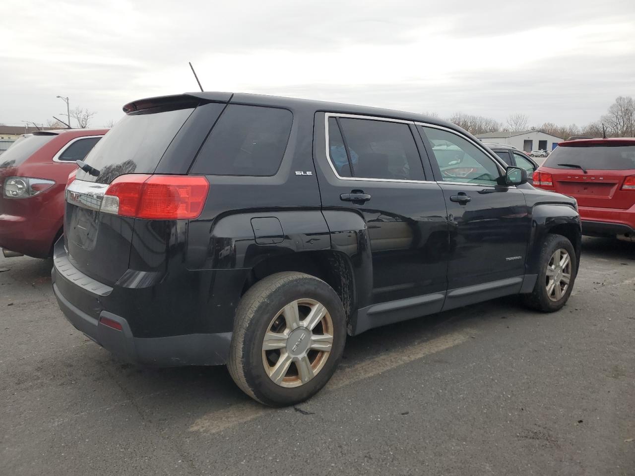 2015 GMC Terrain VIN 2GKALMEK5F6267118 Copart auction photo, normal wear / mechanical damage thumbnail 3