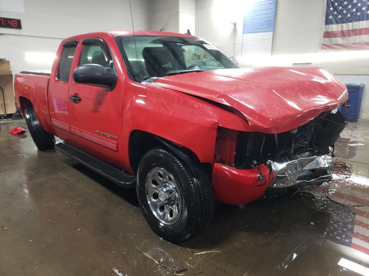 2010 Chevrolet Silverado VIN 1GCSKREA0AZ160336 Copart auction photo, front end / rear end damage thumbnail 4