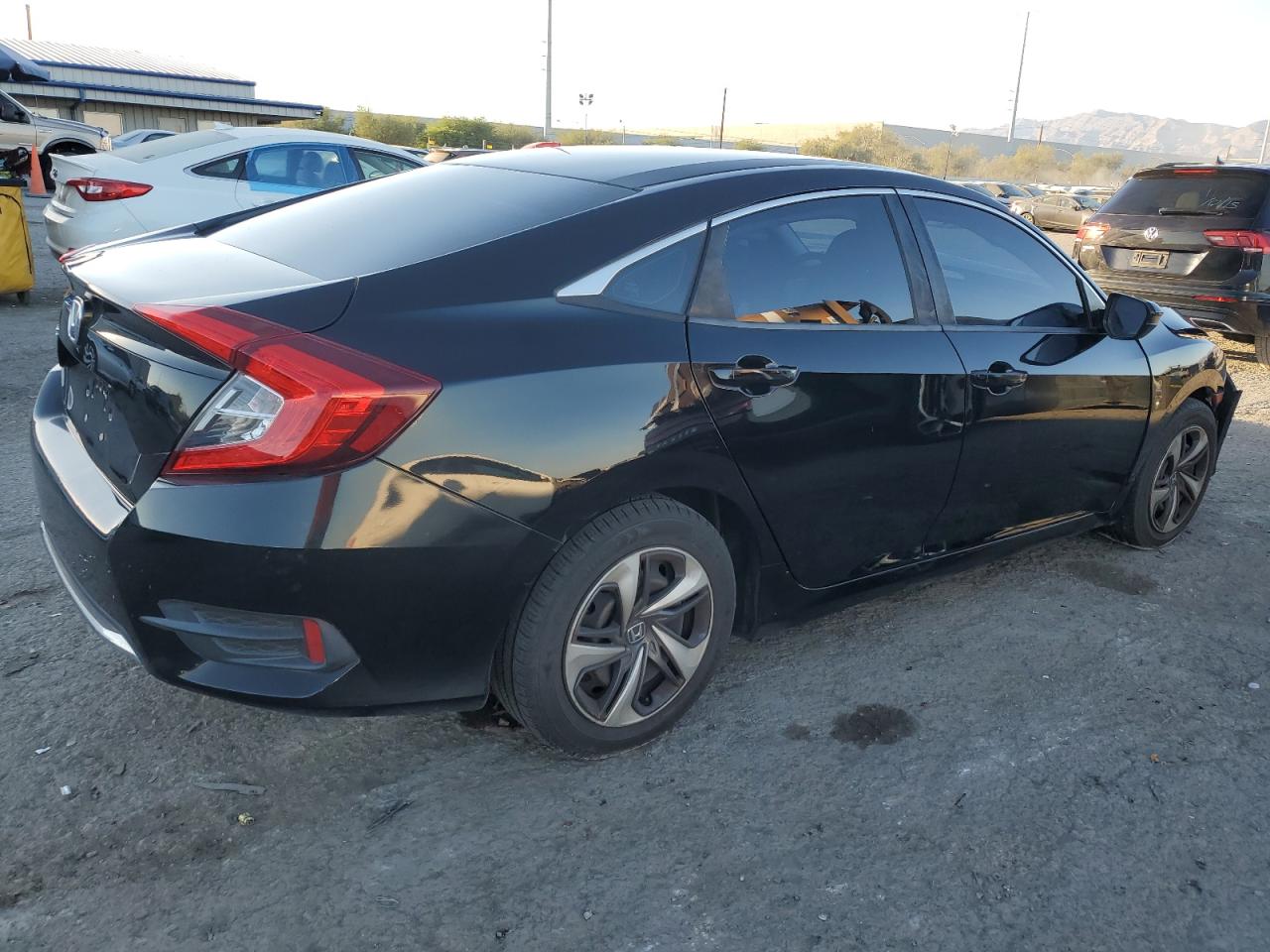 2019 Honda Civic VIN 19XFC2F69KE213631 Copart auction photo, front end damage thumbnail 3