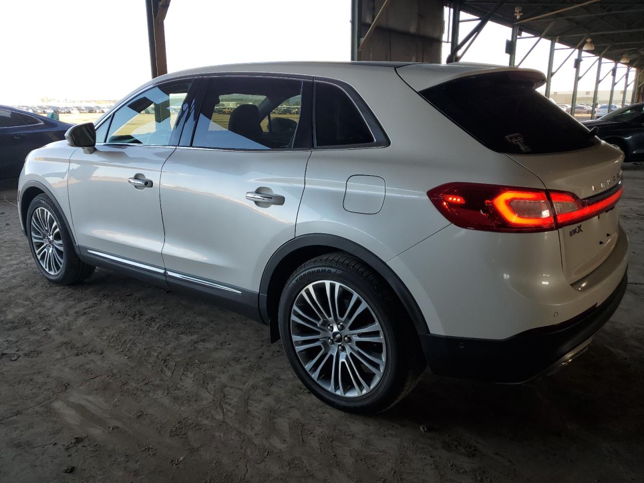2016 Lincoln MKX VIN 2LMTJ6LR2GBL52285 Copart auction photo, front end damage thumbnail 2