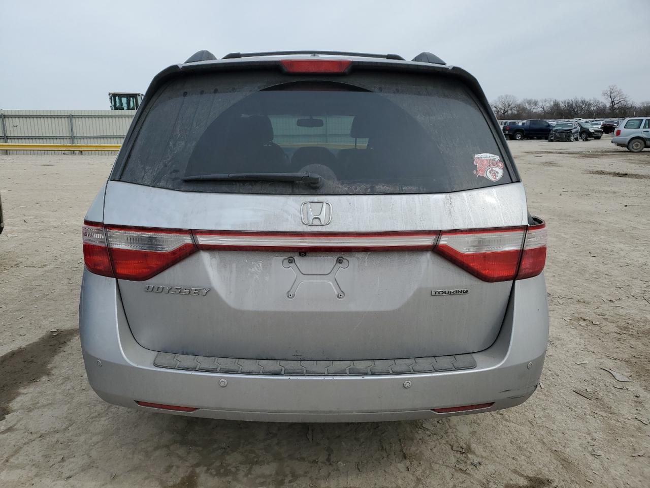 2013 Honda Odyssey VIN 5FNRL5H9XDB064858 Copart auction photo, side / rear end damage thumbnail 6