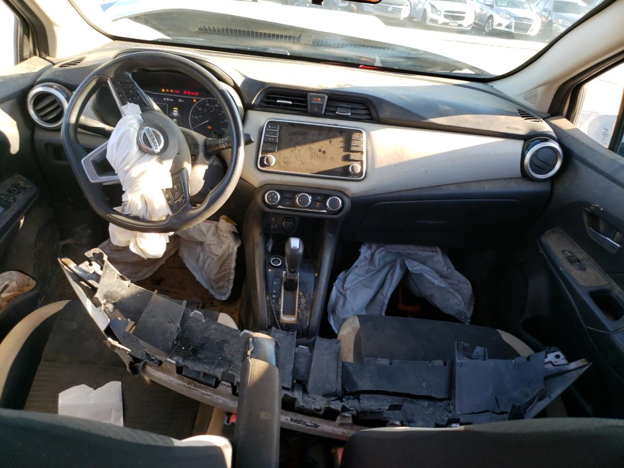 2020 Nissan Versa VIN 3N1CN8EV8LL807216 Copart auction photo, biohazard/chemical / front end damage thumbnail 8