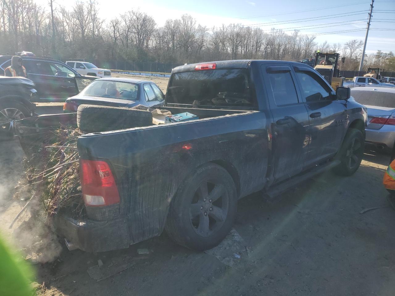 2018 RAM 1500 VIN 1C6RR7FTXJS190880 Copart auction photo, rear end damage thumbnail 3