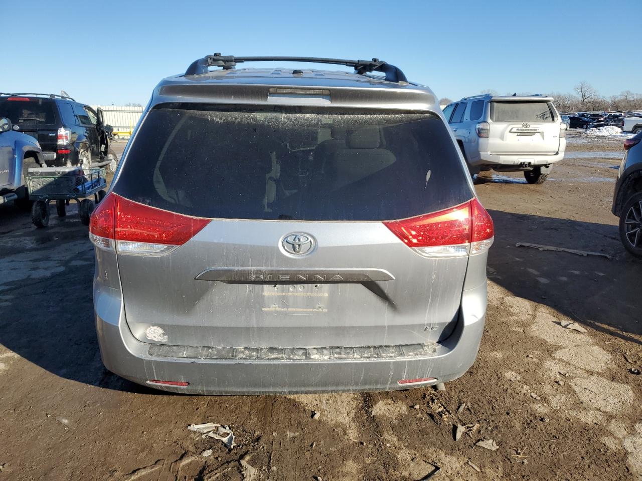2013 Toyota Sienna VIN 5TDKK3DC0DS401768 Copart auction photo, front end / vandalism damage thumbnail 6