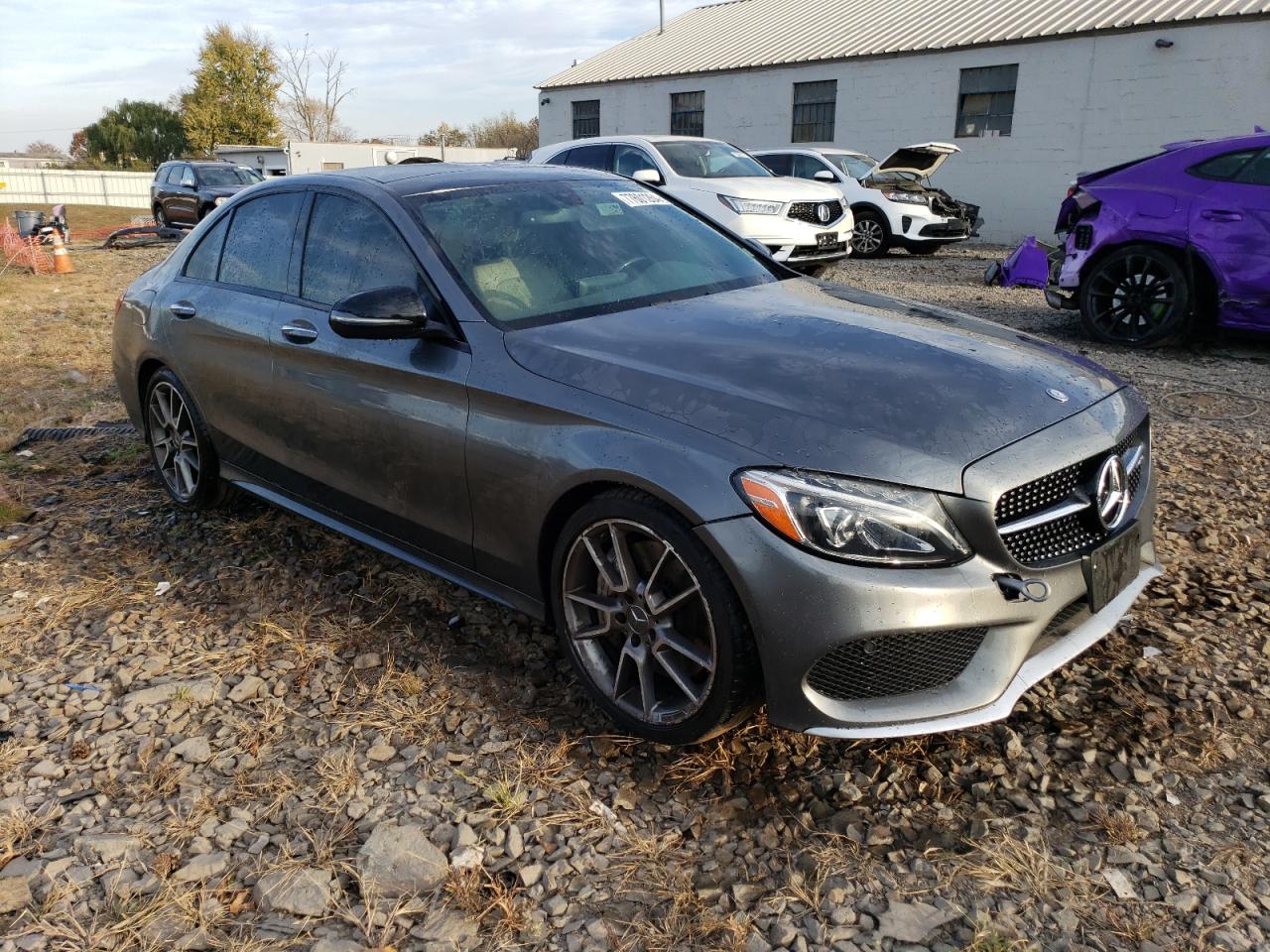 2017 Mercedes-Benz C-klasse VIN 55SWF6EBXHU215418 Copart auction photo, front end damage thumbnail 4