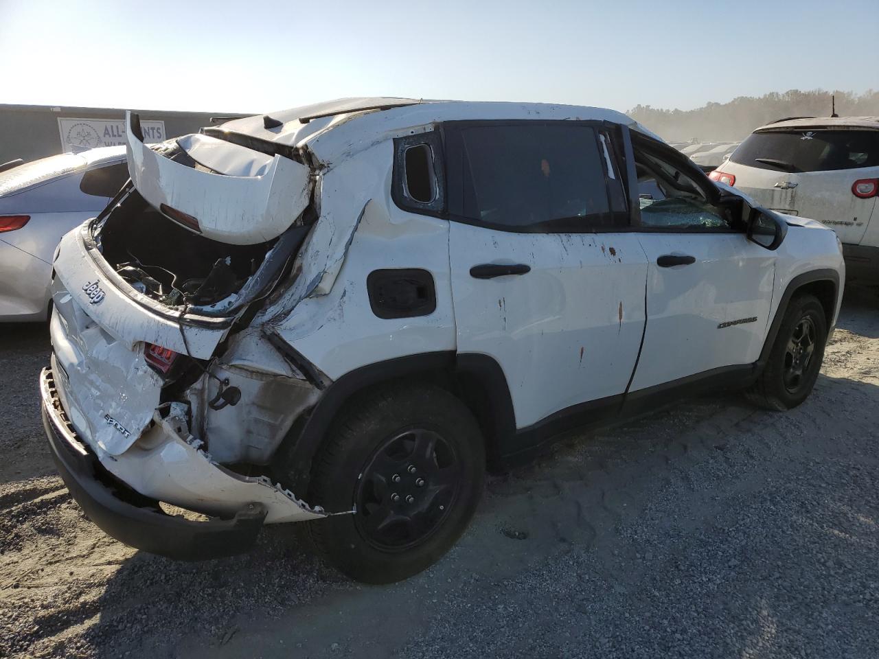 2018 Jeep Compass VIN 3C4NJCAB4JT226910 Copart auction photo, top/roof damage thumbnail 3
