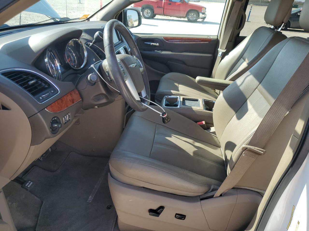 2014 Chrysler Town & Country VIN 2C4RC1BG4ER138359 Copart auction photo, side damage thumbnail 7