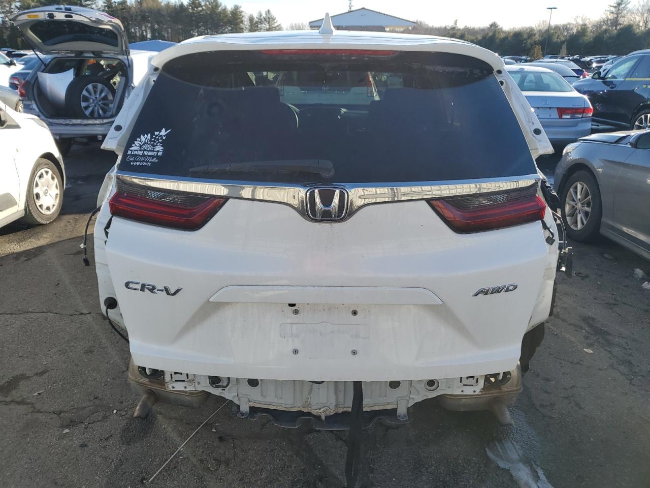 2020 Honda CR-V VIN 2HKRW2H50LH663075 Copart auction photo, undercarriage damage thumbnail 6