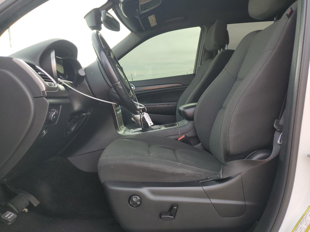2018 Jeep Grand Cherokee VIN 1C4RJEAG0JC399960 Copart auction photo, minor dent/scratches damage thumbnail 7