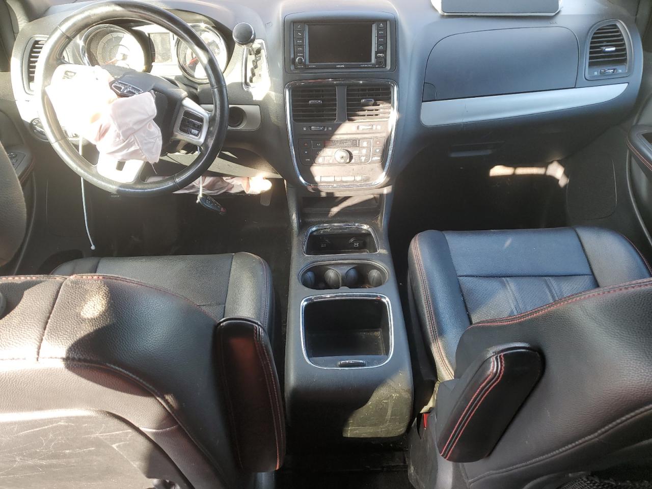 2018 Dodge Caravan VIN 2C4RDGEG9JR241167 Copart auction photo, front end damage thumbnail 8