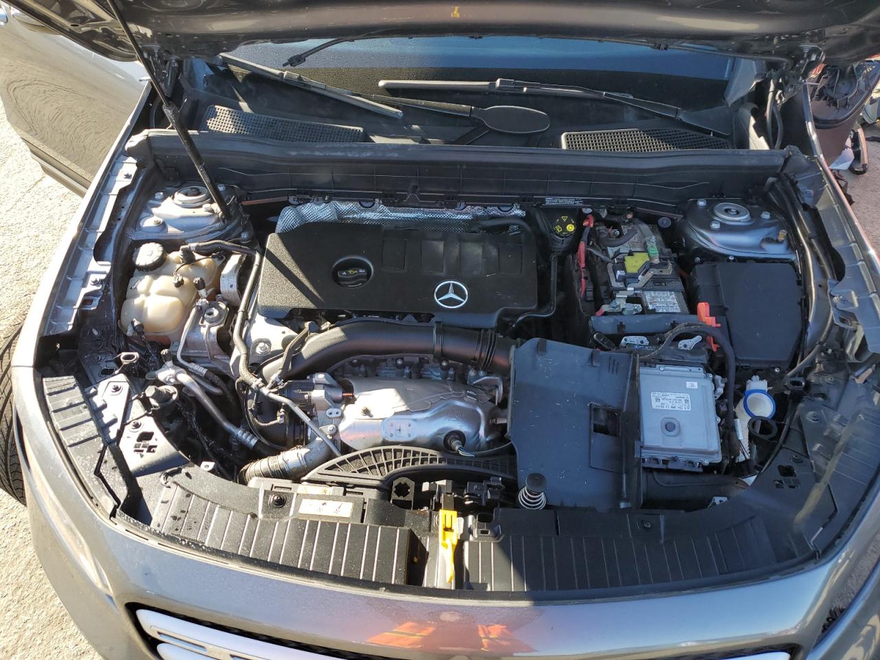 2022 Mercedes-Benz GLB VIN W1N4M4GB8NW257263 Copart auction photo, all over damage thumbnail 11