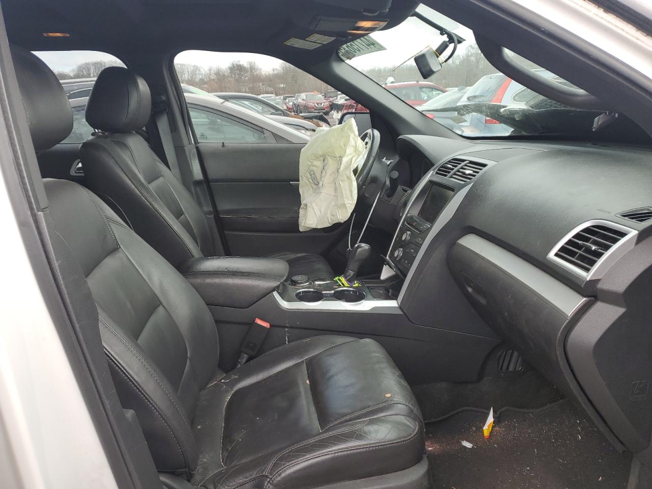 2015 Ford Explorer VIN 1FM5K8D8XFGB05641 Copart auction photo, front end / minor dent/scratches damage thumbnail 7