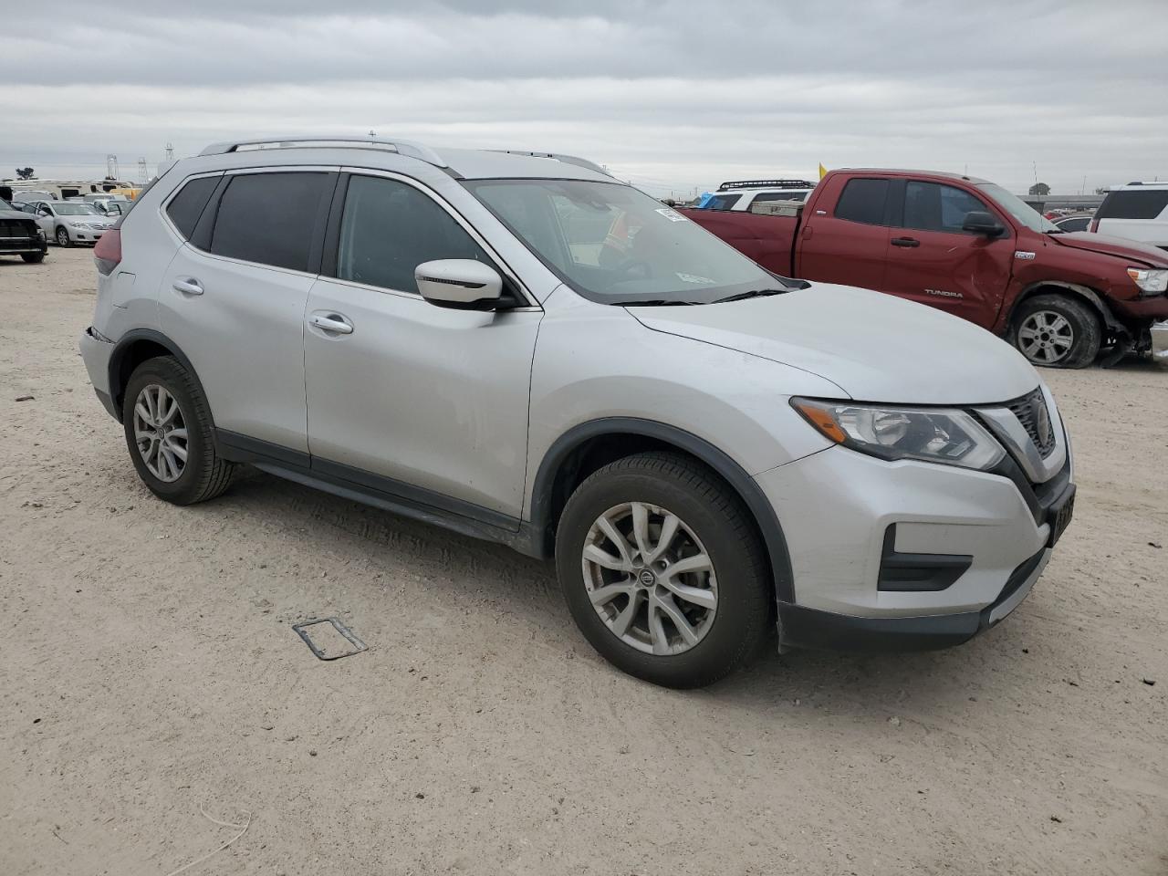 2020 Nissan Rogue VIN KNMAT2MV1LP501407 Copart auction photo, rear end / minor dent/scratches damage thumbnail 4