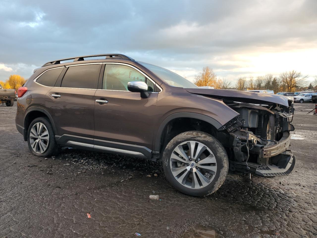 2019 Subaru Ascent VIN 4S4WMARD9K3417365 Copart auction photo, front end / rear end damage thumbnail 4