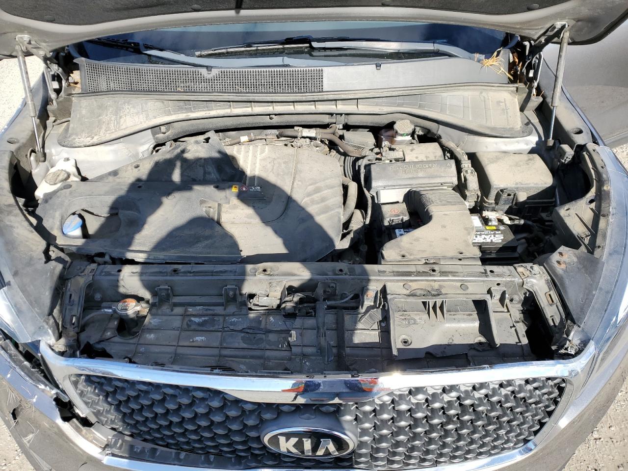 2018 KIA Sorento VIN 5XYPGDA50JG421367 Copart auction photo, front end damage thumbnail 12