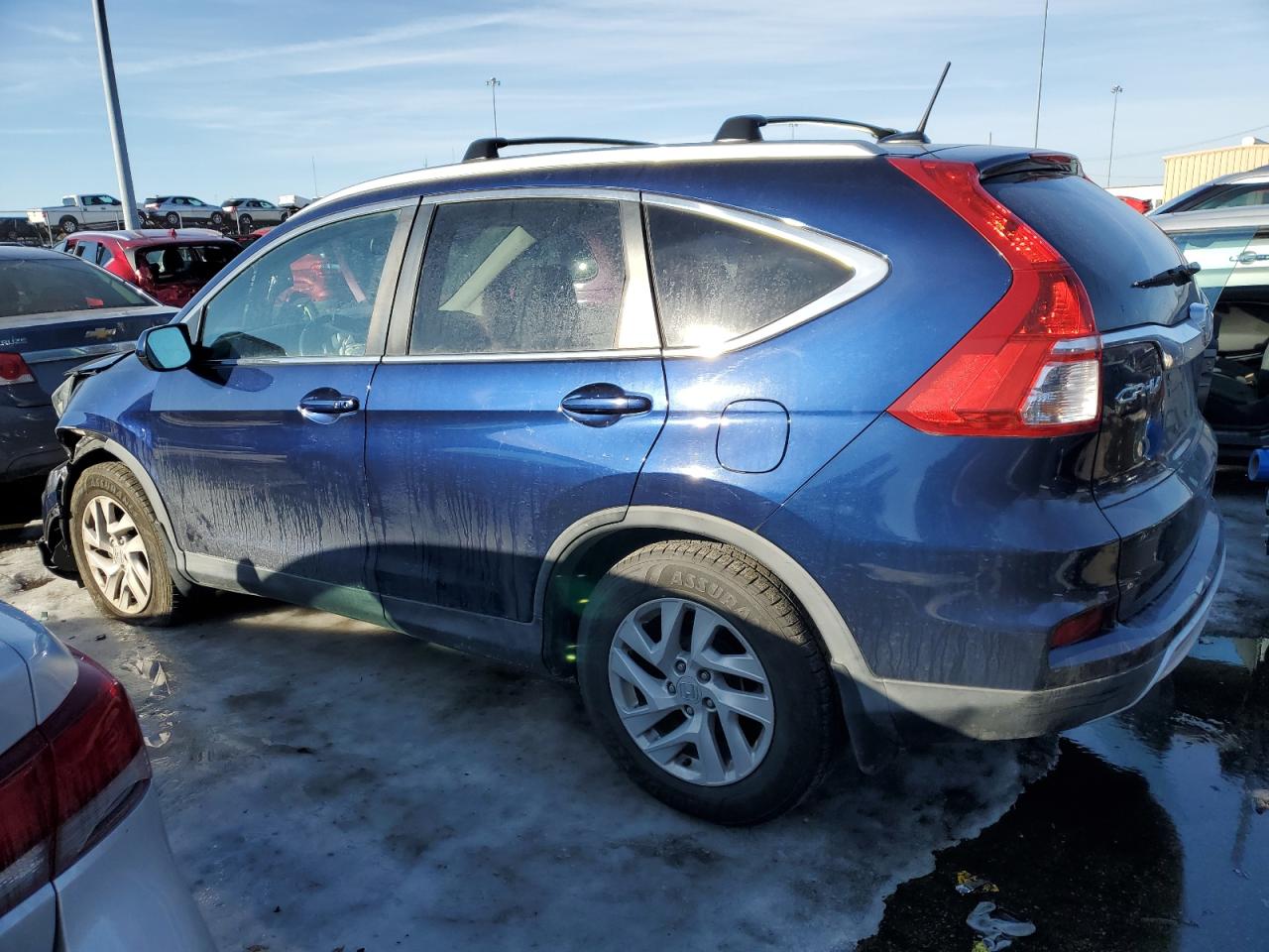 2015 Honda CR-V VIN 2HKRM4H75FH701178 Copart auction photo, front end damage thumbnail 2