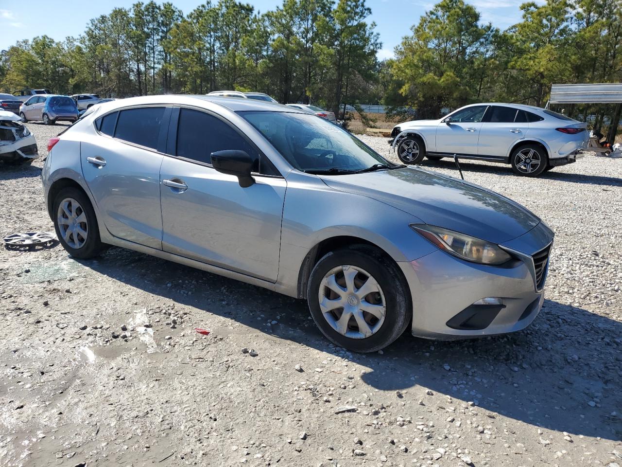 2015 Mazda 3 VIN JM1BM1K72F1224693 Copart auction photo, side / rear end damage thumbnail 4