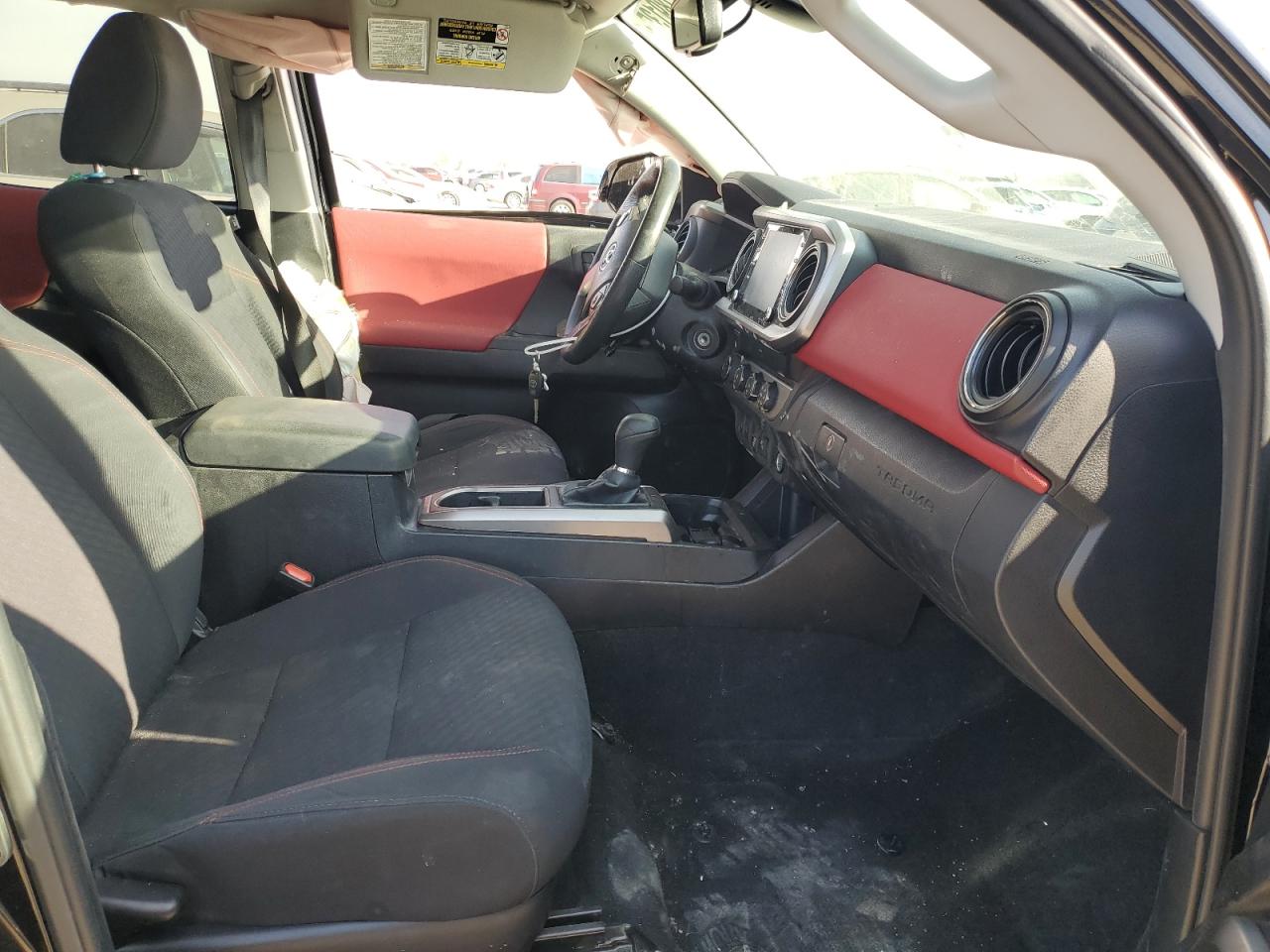 2020 Toyota Tacoma VIN 5TFCZ5AN1LX243256 Copart auction photo, side damage thumbnail 7