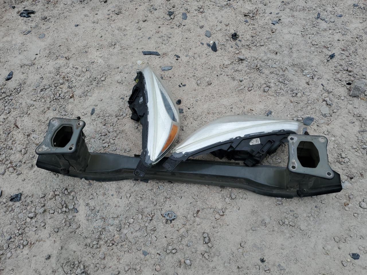 2015 Ford Focus VIN 1FADP3F27FL251473 Copart auction photo, front end damage thumbnail 12