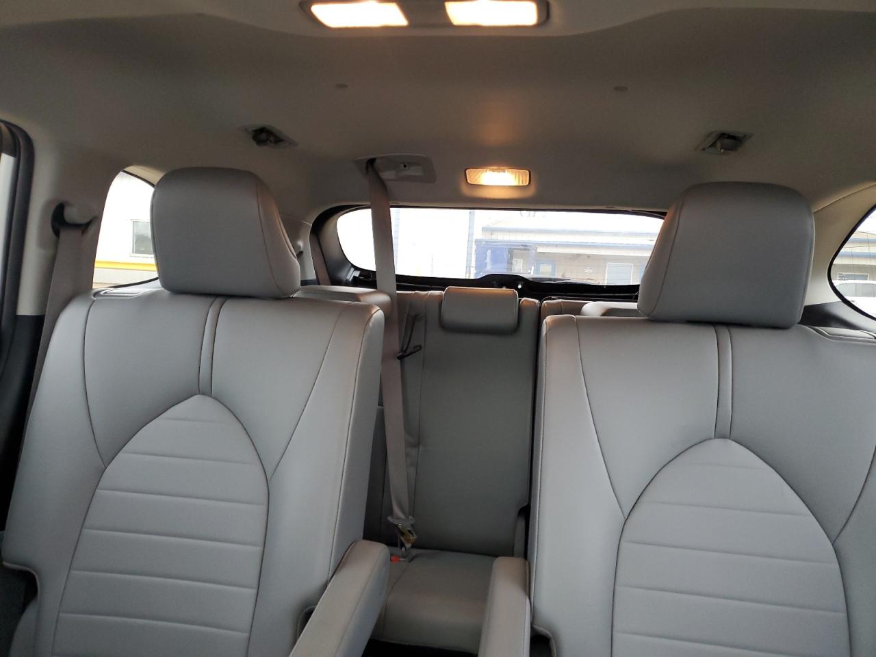 2021 Toyota Highlander VIN 5TDGZRAH4MS522906 Copart auction photo, rear end / minor dent/scratches damage thumbnail 10