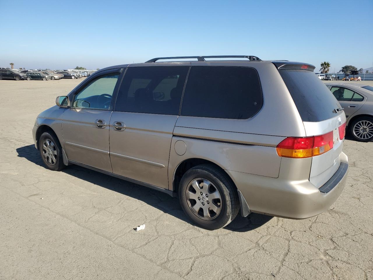2004 Honda Odyssey VIN 5FNRL18824B124020 Copart auction photo, front end damage thumbnail 2