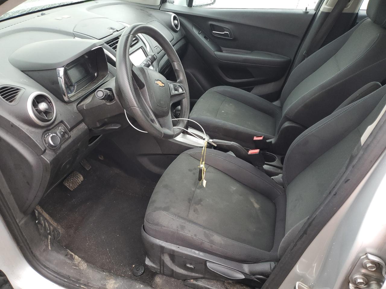 2015 Chevrolet Trax VIN 3GNCJKSB6FL243772 Copart auction photo, all over damage thumbnail 7