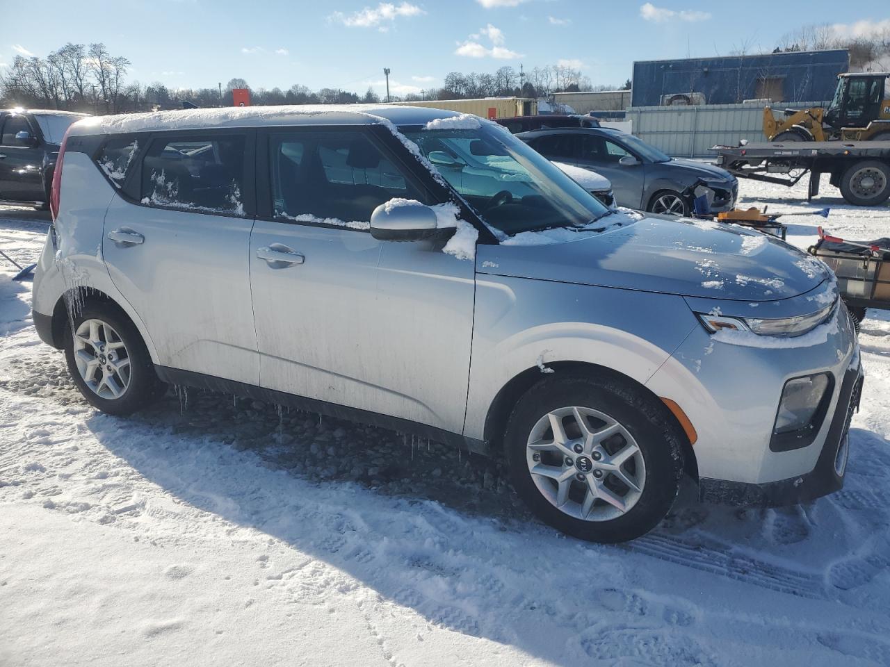 2020 KIA Soul VIN KNDJ23AU1L7106938 Copart auction photo, rear end / undercarriage damage thumbnail 4