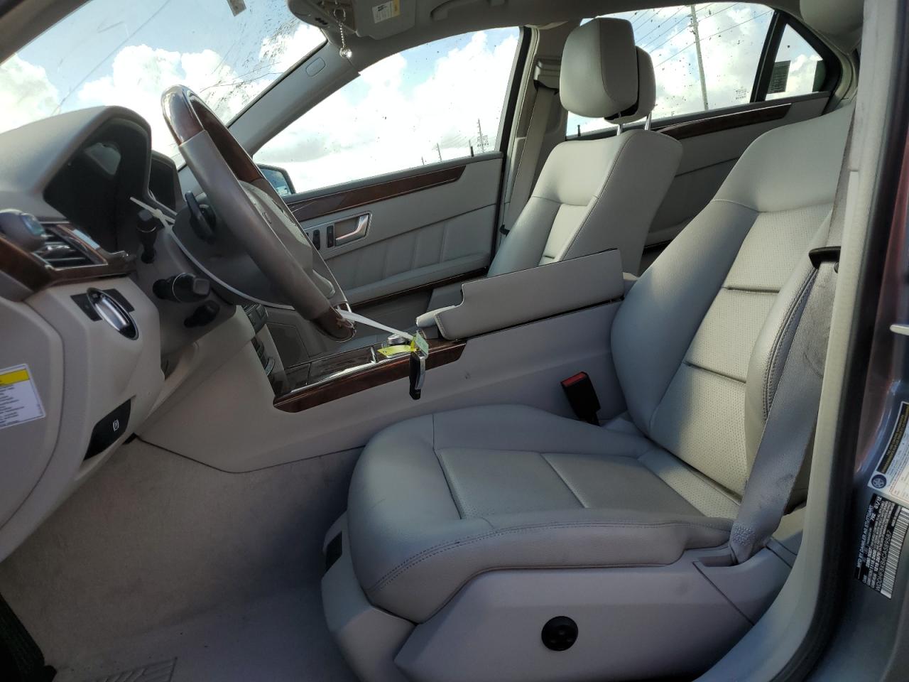 2012 Mercedes-Benz E-klasse VIN WDDHF5KB6CA589587 Copart auction photo, rear end damage thumbnail 7