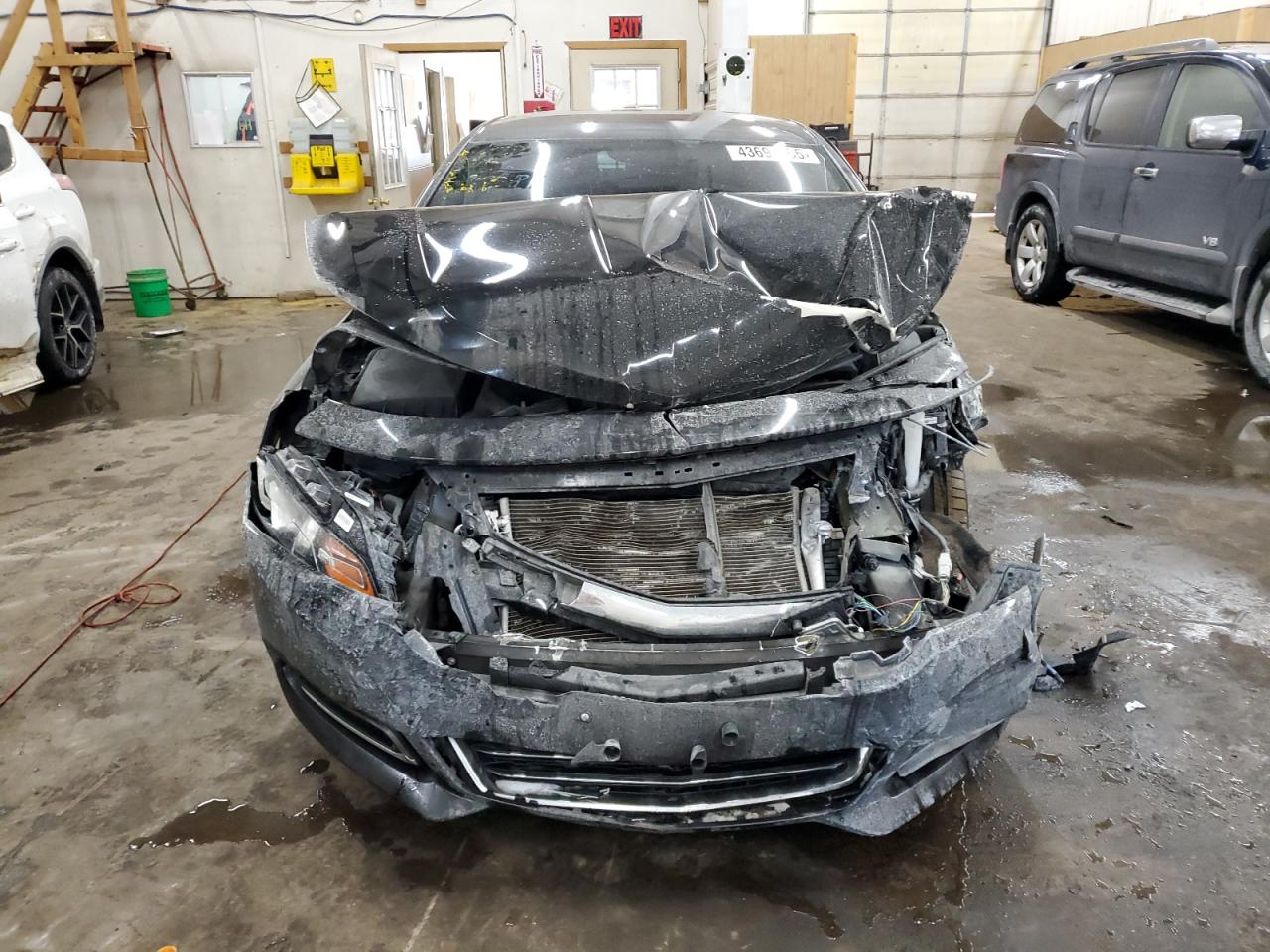 2019 Chevrolet Impala VIN 2G1105S35K9152379 Copart auction photo, front end / side damage thumbnail 5
