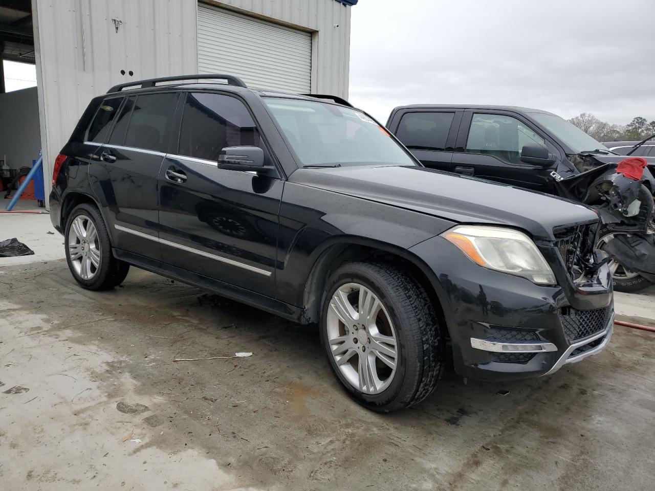2013 Mercedes-Benz GLK-klasse VIN WDCGG5HB0DG030586 Copart auction photo, front end damage thumbnail 4