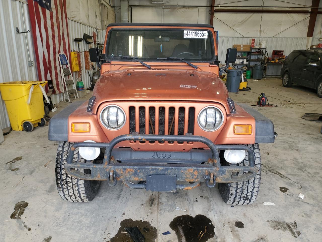 2000 Jeep Wrangler VIN 1J4FA49S8YP798957 Copart auction photo, side damage thumbnail 5