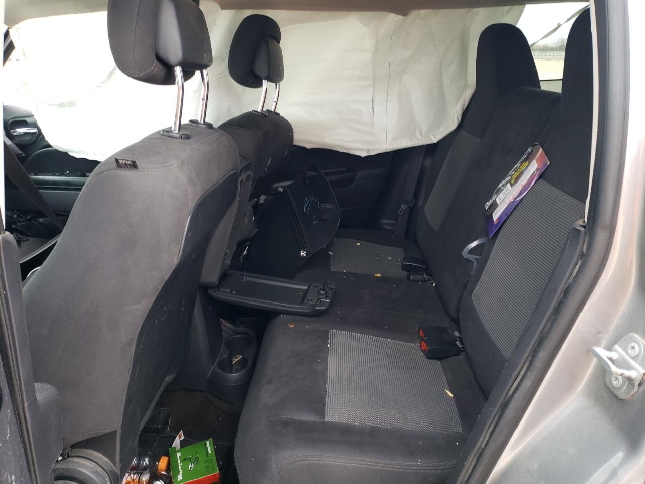 2016 Jeep Liberty (Patriot) VIN 1C4NJRBB6GD556905 Copart auction photo, side / front end damage thumbnail 12