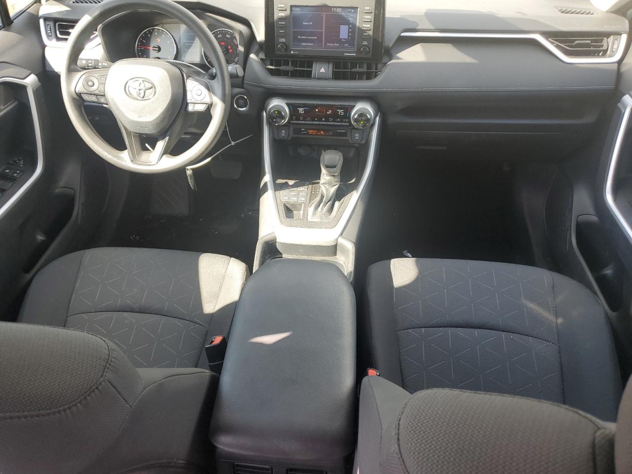 2020 Toyota RAV 4 VIN 2T3P1RFV6LW136359 Copart auction photo, front end / minor dent/scratches damage thumbnail 8