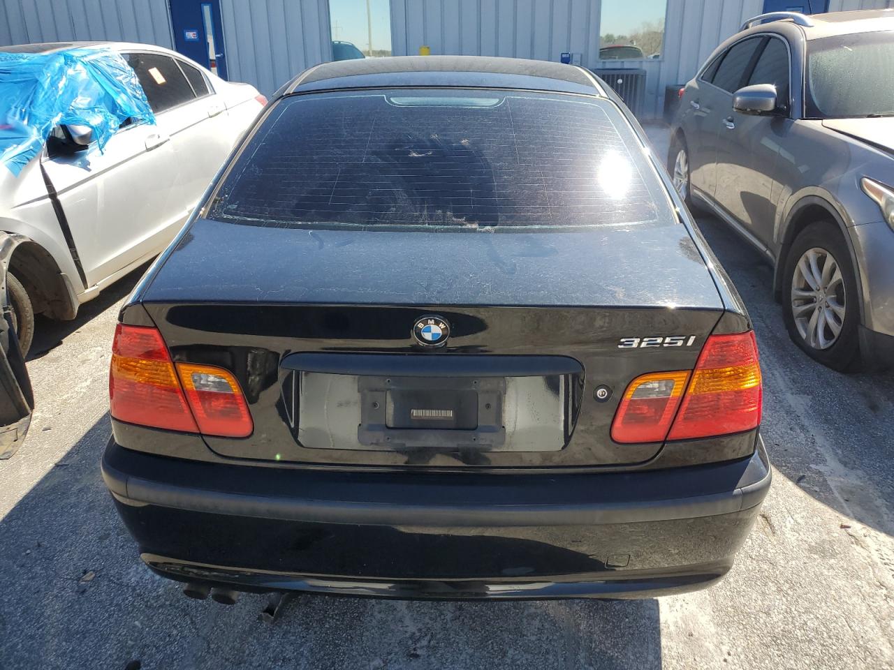 2004 BMW 3er VIN WBAET37424NJ42802 Copart auction photo, side / rear end damage thumbnail 6