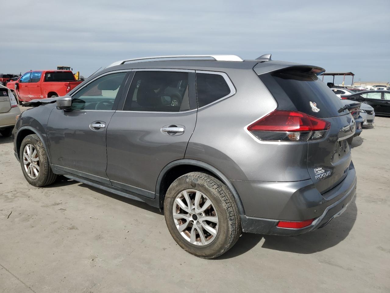 2019 Nissan Rogue VIN KNMAT2MT2KP543291 Copart auction photo, front end / hail damage thumbnail 2