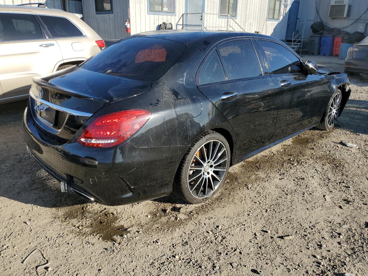 2016 Mercedes-Benz C-klasse VIN 55SWF4JB9GU156385 Copart auction photo, front end damage thumbnail 3