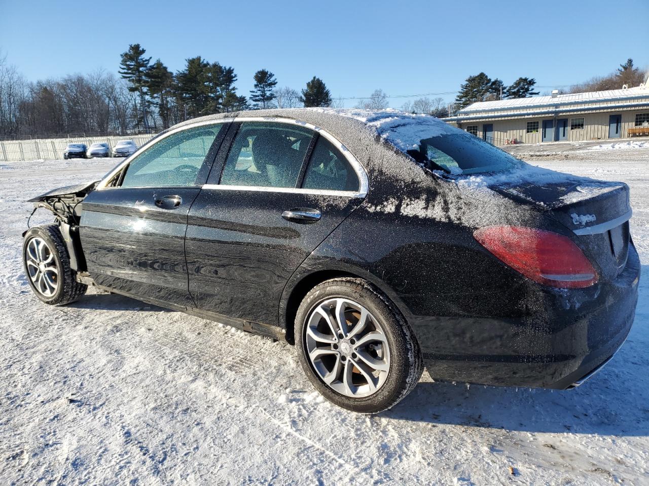 2015 Mercedes-Benz C-klasse VIN 55SWF4KB1FU035931 Copart auction photo, front end damage thumbnail 2