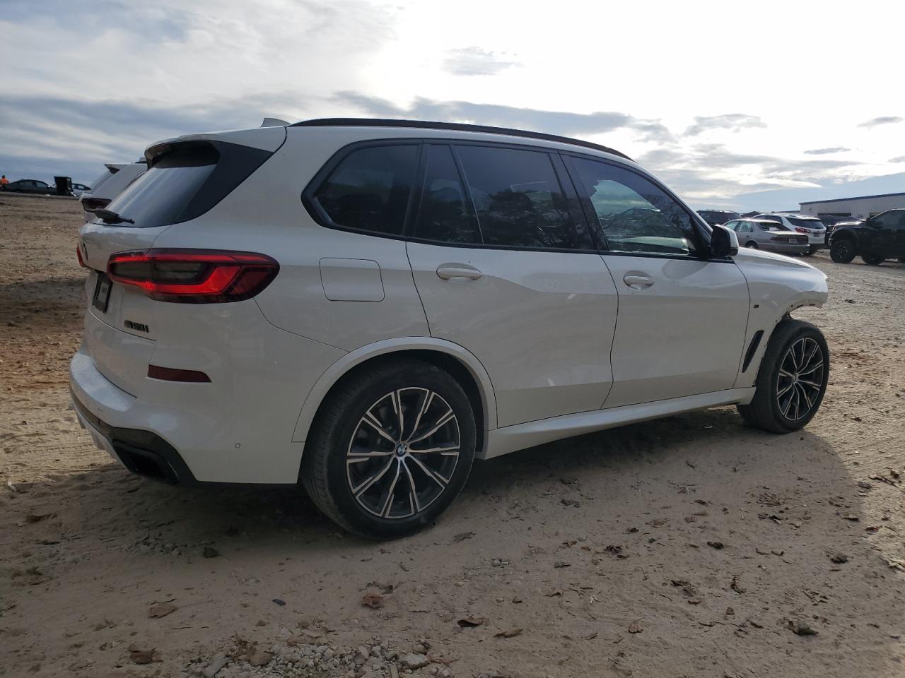2019 BMW X5 VIN 5UXJU2C54KLN49552 Copart auction photo, front end damage thumbnail 3