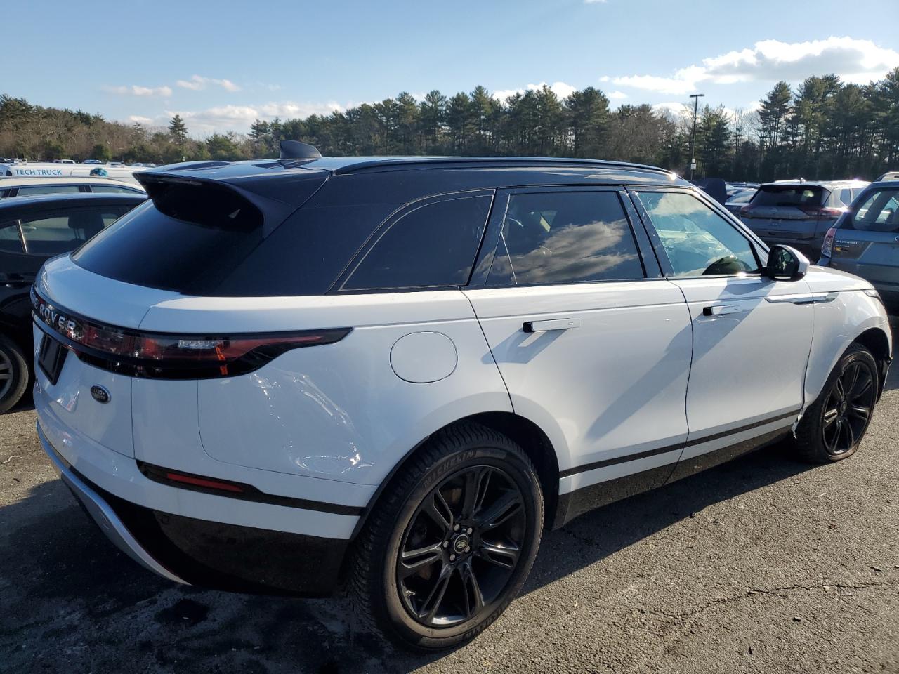 2020 Land Rover Range Rover VIN SALYB2EX0LA285742 Copart auction photo, front end damage thumbnail 3