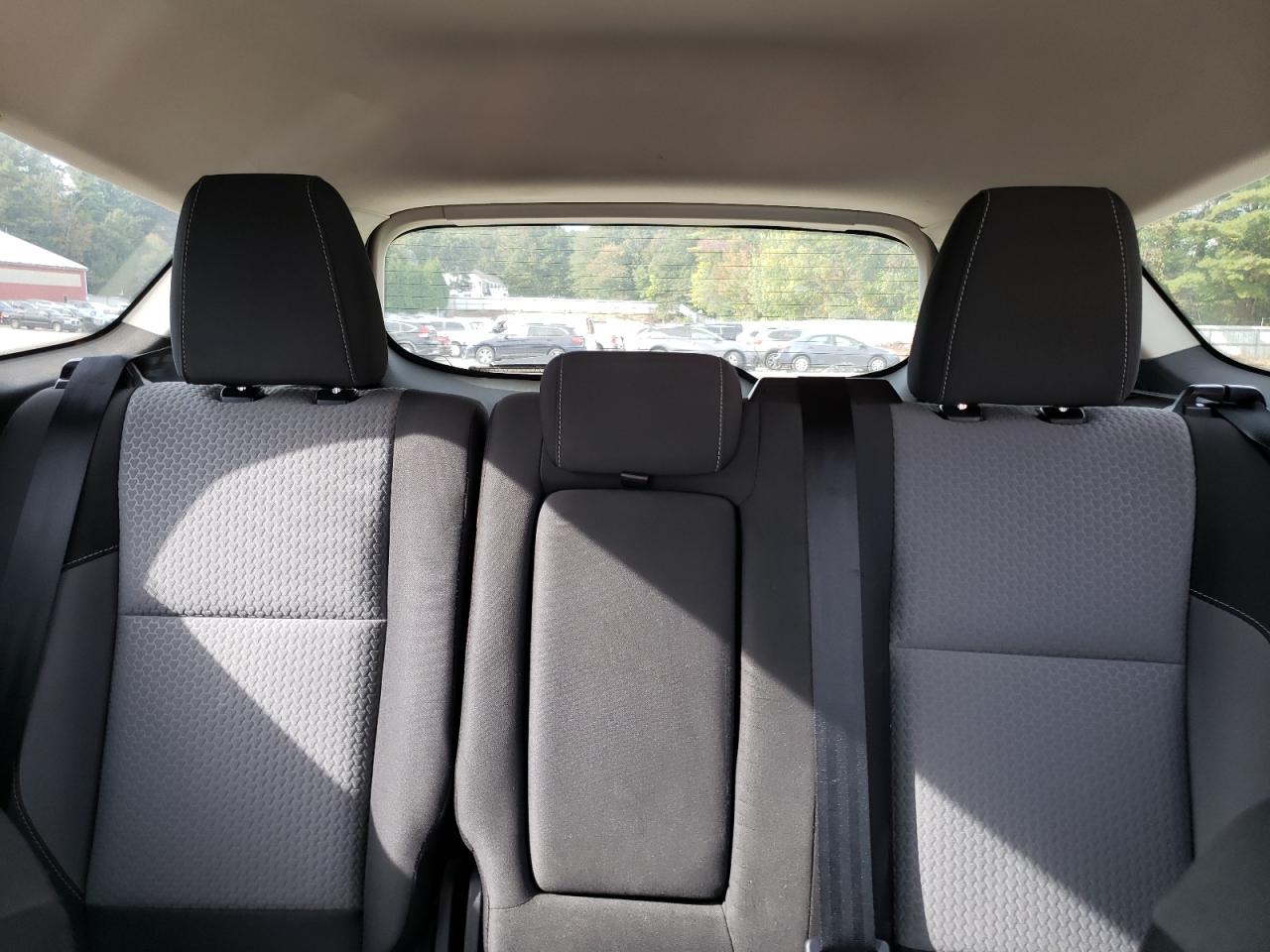 2017 Ford Escape VIN 1FMCU0GD4HUD08301 Copart auction photo, mechanical / minor dent/scratches damage thumbnail 10