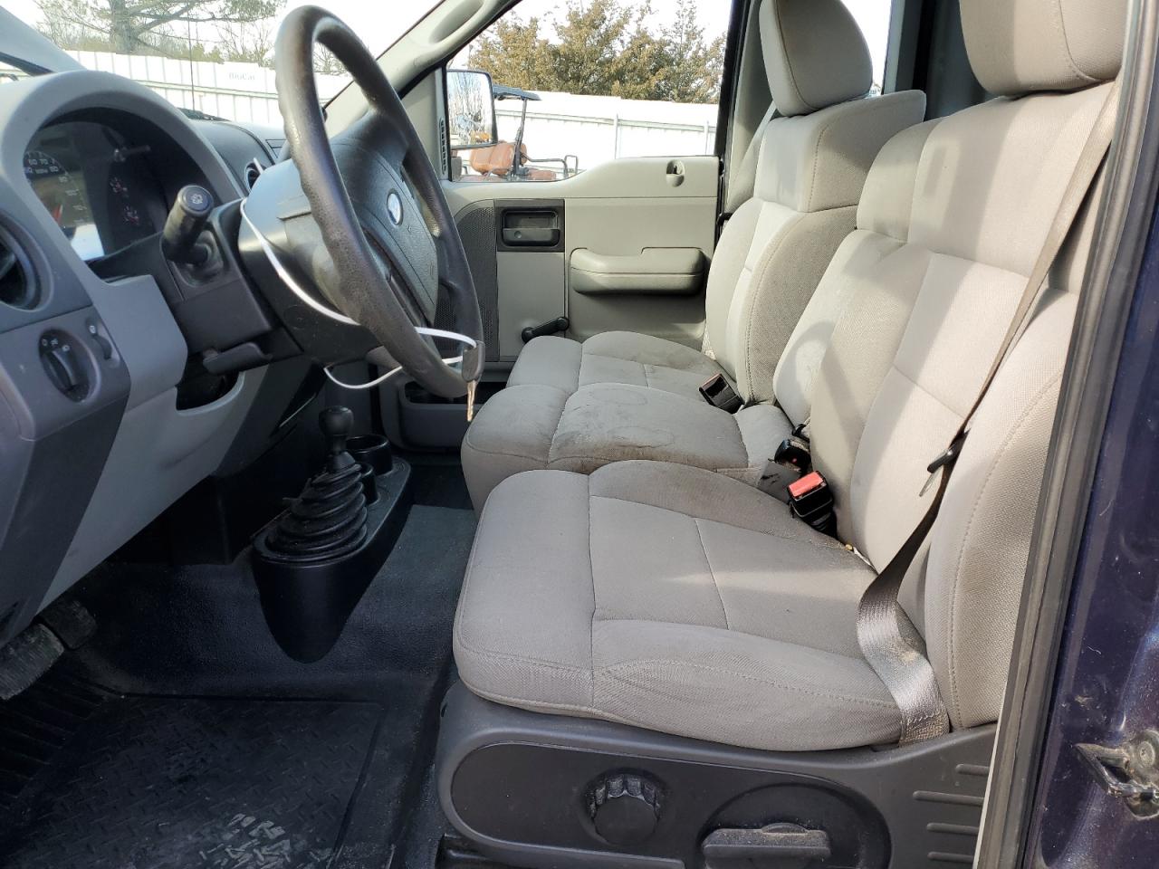 2005 Ford F-150 VIN 1FTRF14W55NC03700 Copart auction photo, front end damage thumbnail 7