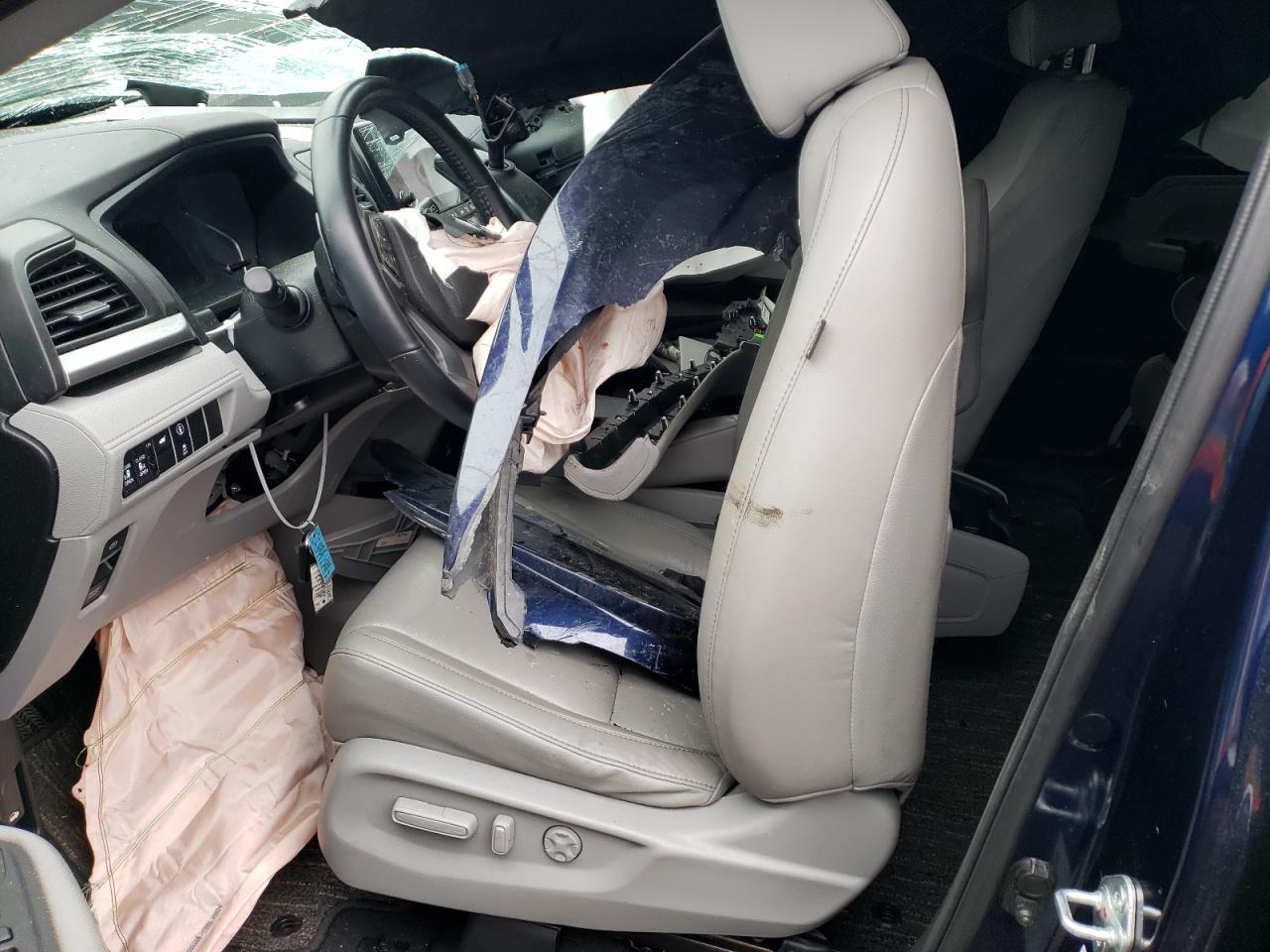 2022 Honda Odyssey VIN 5FNRL6H71NB035657 Copart auction photo, all over / side damage thumbnail 7