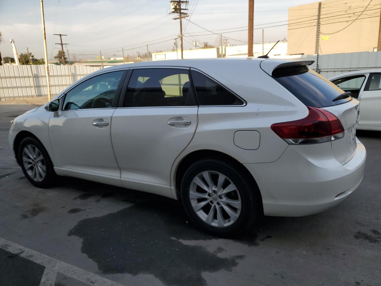 2014 Toyota Venza VIN 4T3ZA3BB2EU089061 Copart auction photo, minor dent/scratches damage thumbnail 2