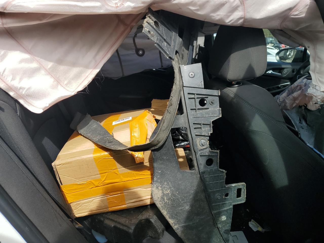 2018 Chevrolet Cruze VIN 1G1BE5SM5J7167589 Copart auction photo, front end / side damage thumbnail 10