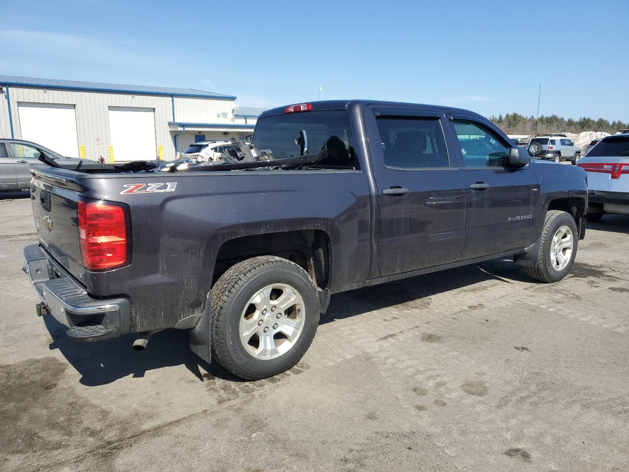 2014 Chevrolet Silverado VIN 3GCUKREC2EG400440 Copart auction photo, front end damage thumbnail 3